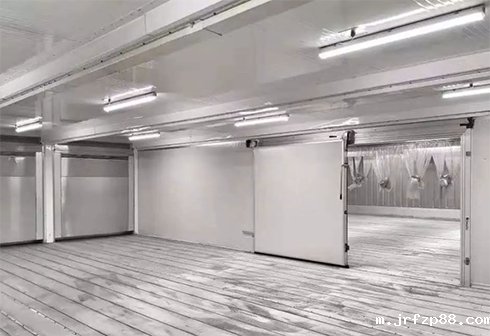 食品配送低温冷藏库建造费用